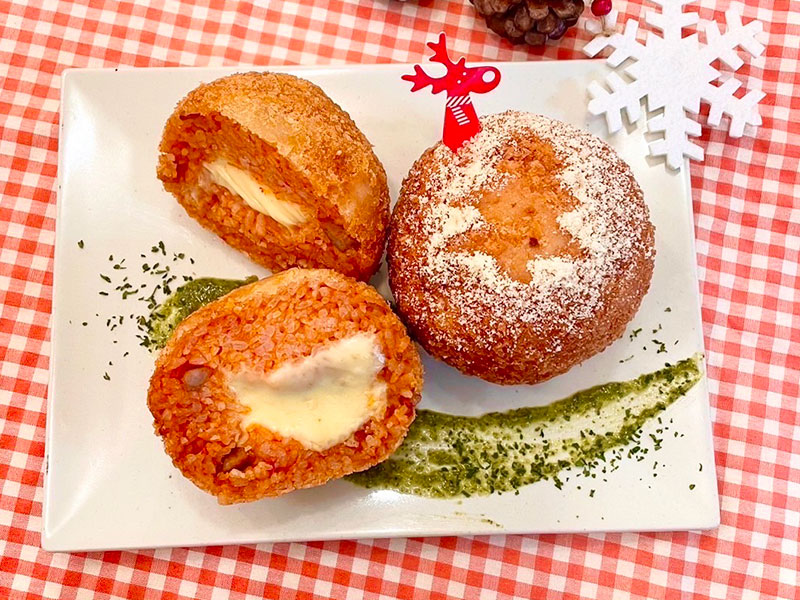 大きなライスコロッケ